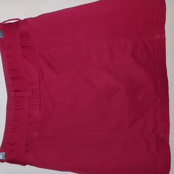 St Johns Bay Skort Skirt Maroon Color With Belt - Picture 3 of 7